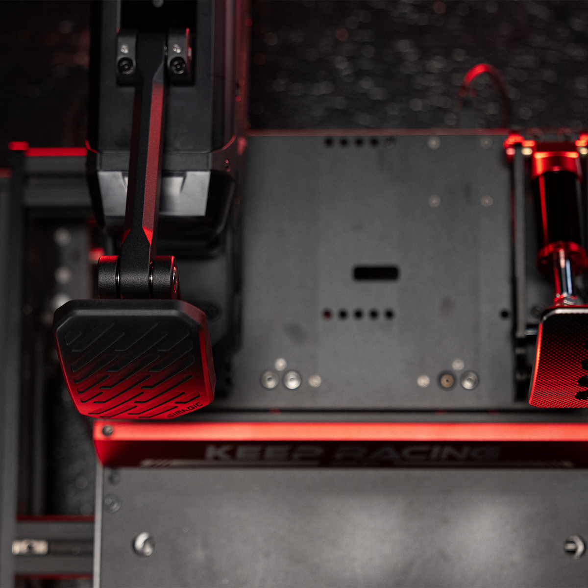 Simagic P-Active P1000-FB Bundle installed in a cockpit